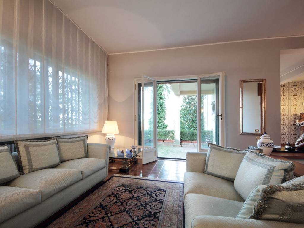casa indipendente in vendita a Dozza