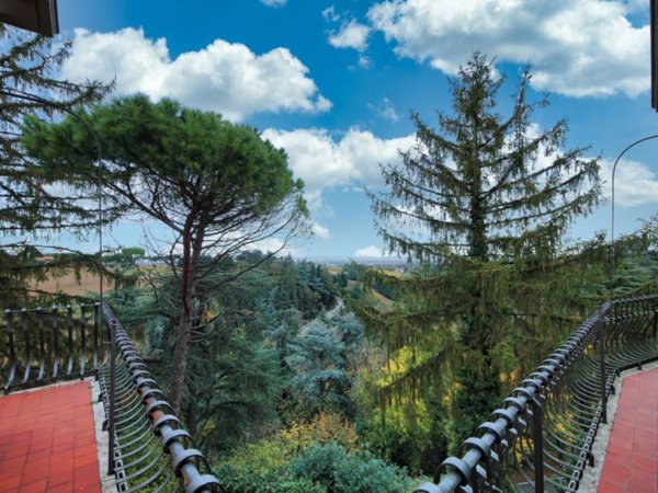 casa indipendente in vendita a Dozza