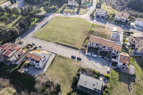 casa indipendente in vendita a Dozza