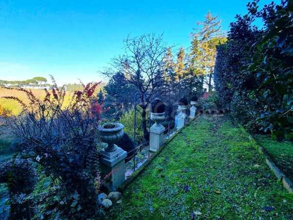 casa indipendente in vendita a Dozza
