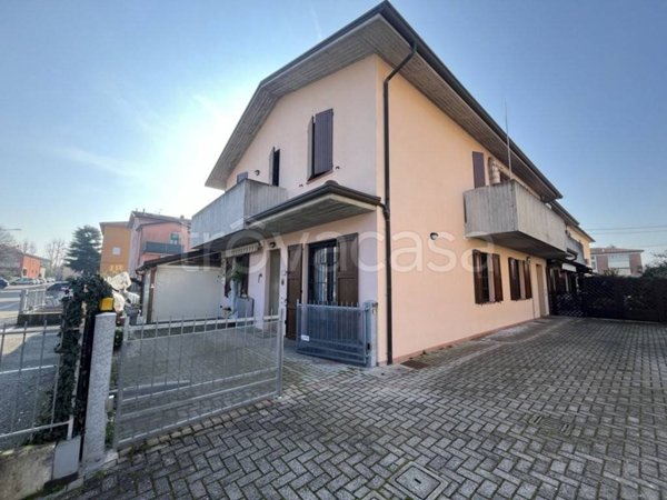 appartamento in vendita a Dozza in zona Toscanella