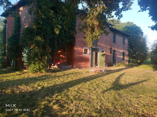 casa indipendente in vendita a Dozza