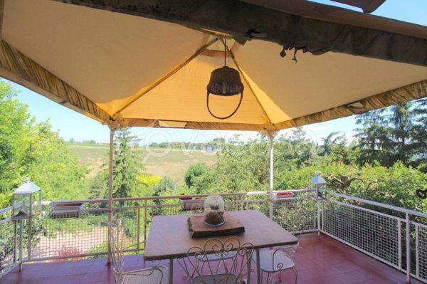 casa indipendente in vendita a Dozza