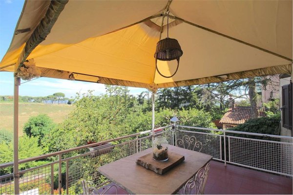 casa indipendente in vendita a Dozza