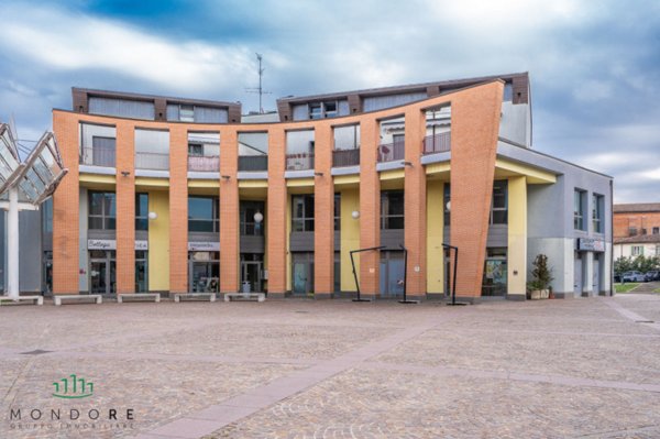ufficio in vendita a Dozza in zona Toscanella
