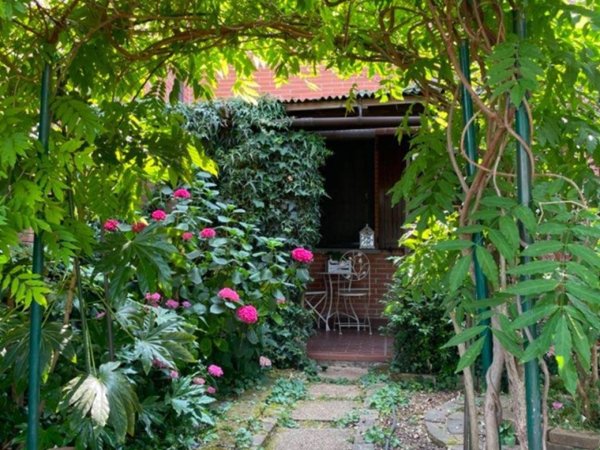 casa indipendente in vendita a Dozza