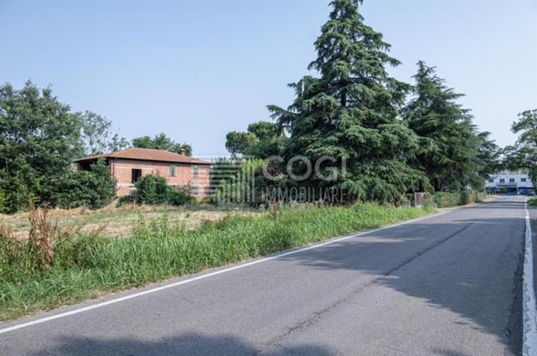 casa indipendente in vendita a Dozza