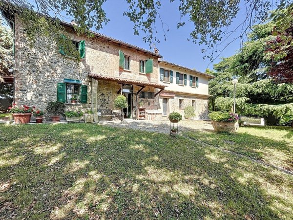 casa indipendente in vendita a Dozza