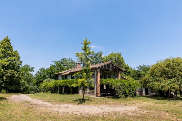 casa indipendente in vendita a Dozza