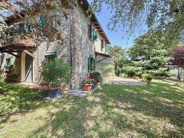 casa indipendente in vendita a Dozza
