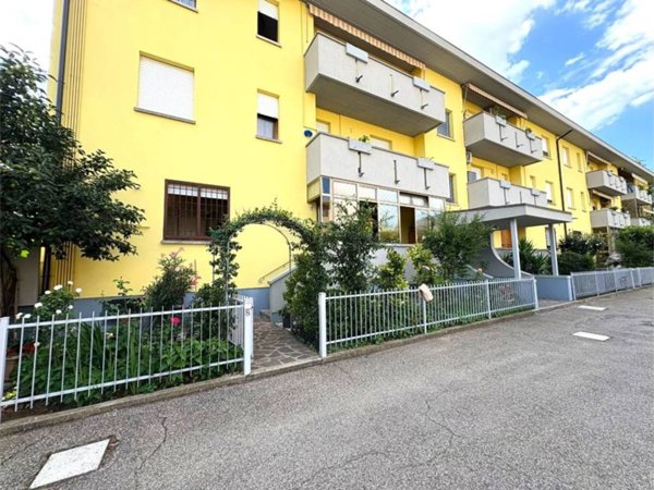 appartamento in vendita a Dozza in zona Toscanella