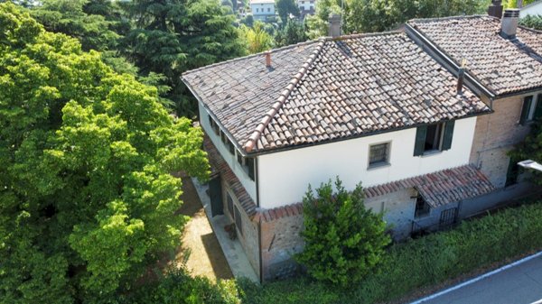 casa indipendente in vendita a Dozza