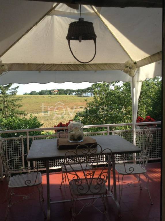 casa indipendente in vendita a Dozza