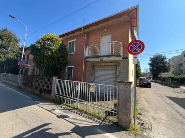 casa indipendente in vendita a Dozza in zona Toscanella