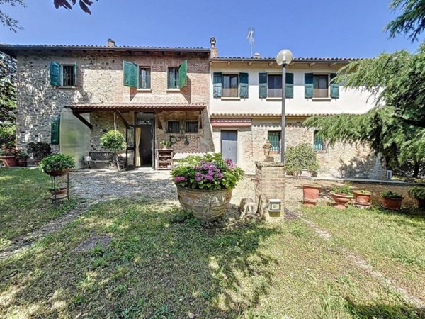 casa indipendente in vendita a Dozza