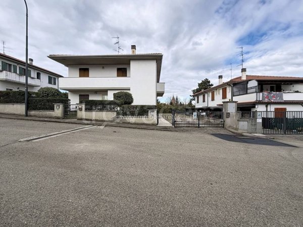 appartamento in vendita a Dozza