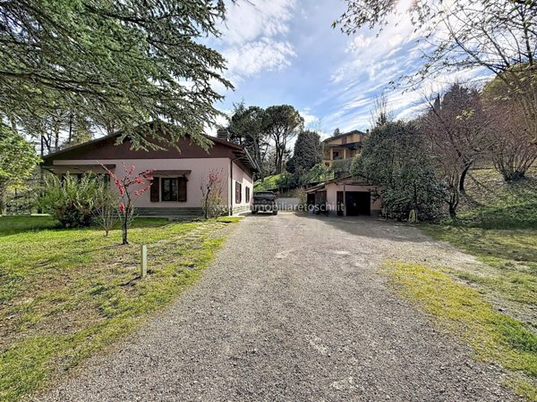 casa indipendente in vendita a Dozza