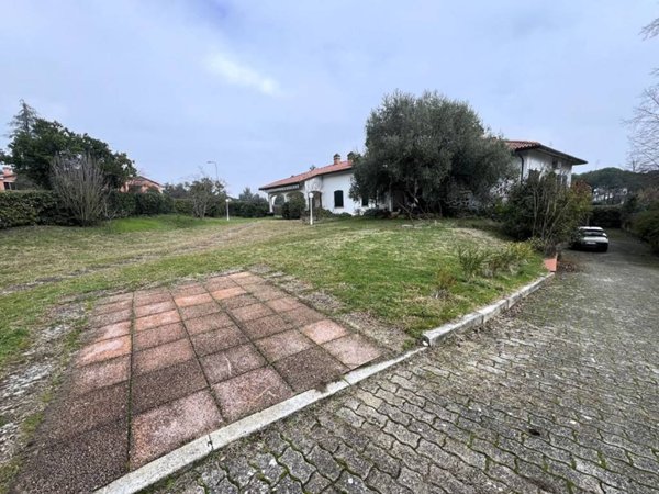 casa indipendente in vendita a Dozza