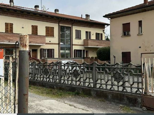 appartamento in vendita a Dozza in zona Toscanella