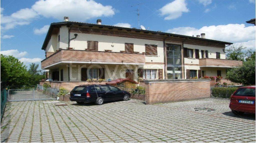 appartamento in vendita a Dozza in zona Toscanella