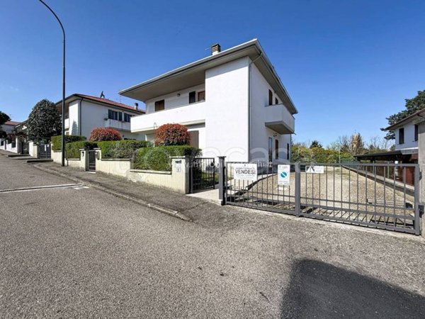 appartamento in vendita a Dozza