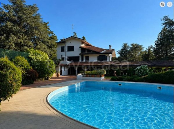 villa in vendita a Dozza in zona Toscanella