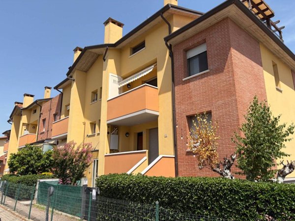 appartamento in vendita a Dozza in zona Toscanella
