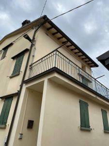 casa indipendente in vendita a Fontanelice
