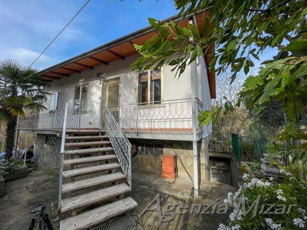 casa indipendente in vendita a Fontanelice