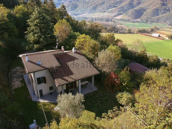 casa indipendente in vendita a Fontanelice