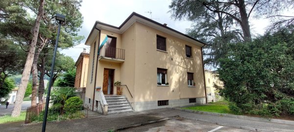 casa indipendente in vendita a Fontanelice