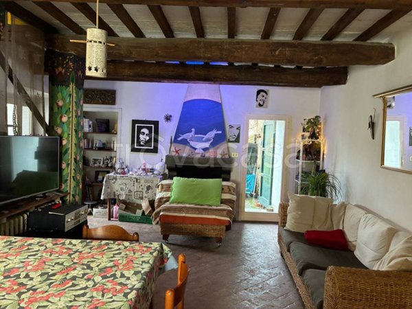 casa indipendente in vendita a Fontanelice