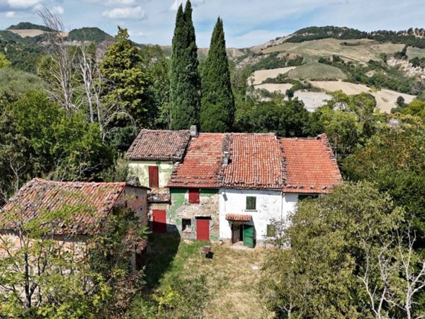 casa indipendente in vendita a Fontanelice