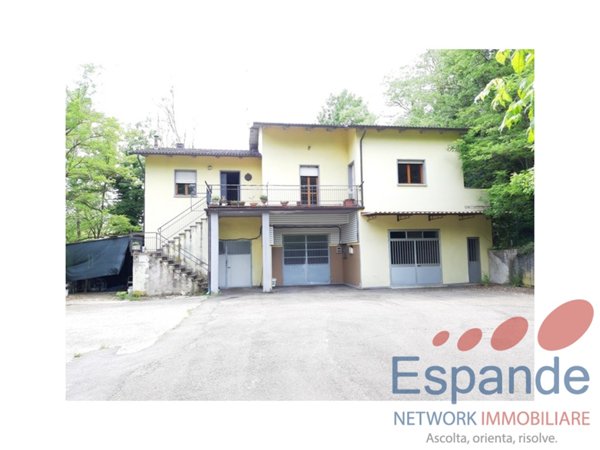 casa indipendente in vendita a Gaggio Montano in zona Silla