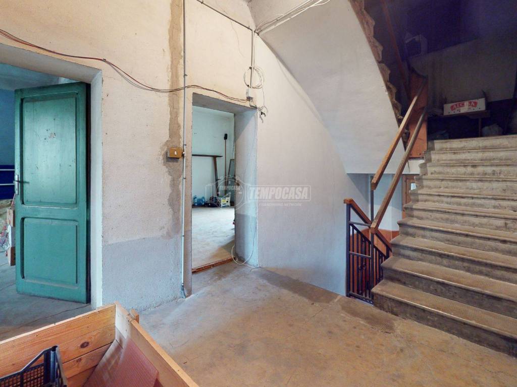 appartamento in vendita a Gaggio Montano in zona Marano