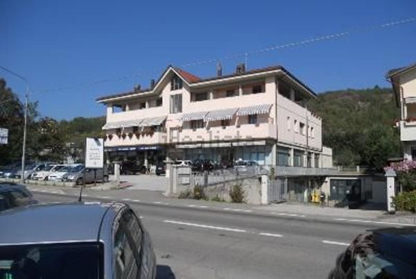 locale di sgombero in vendita a Gaggio Montano in zona Silla