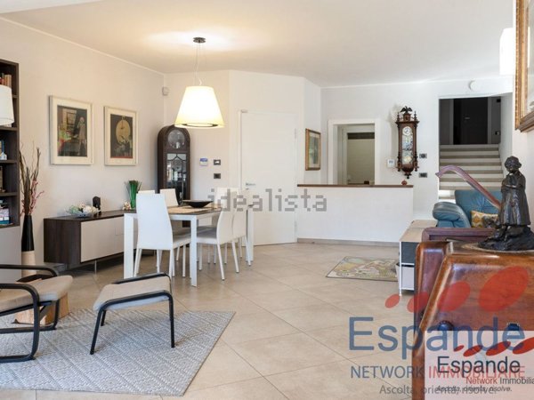 appartamento in vendita a Gaggio Montano in zona Silla