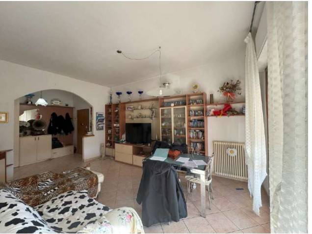 appartamento in vendita a Gaggio Montano in zona Silla