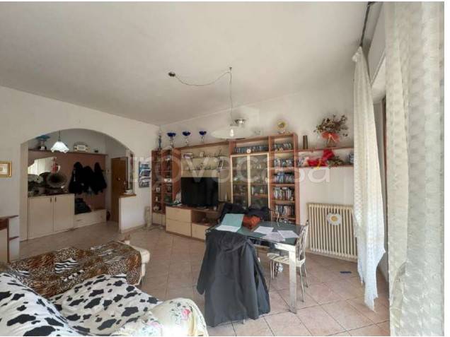 appartamento in vendita a Gaggio Montano in zona Silla