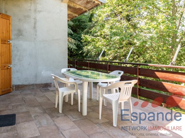casa indipendente in vendita a Gaggio Montano