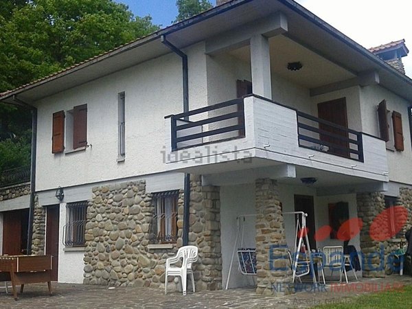 casa indipendente in vendita a Gaggio Montano