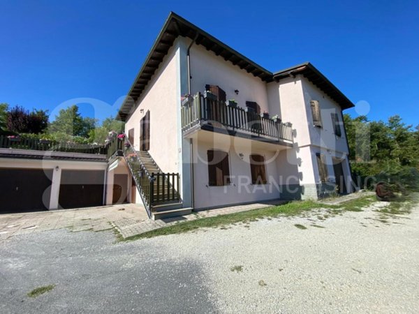 appartamento in vendita a Gaggio Montano in zona Marano