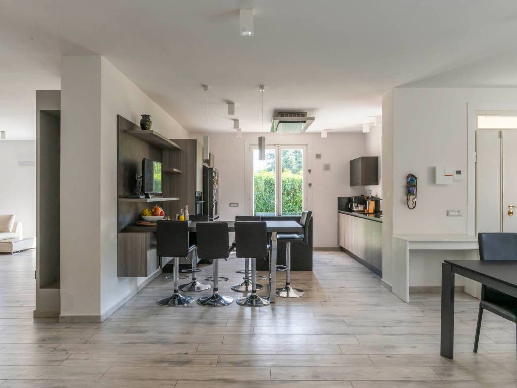 casa indipendente in vendita a Gaggio Montano