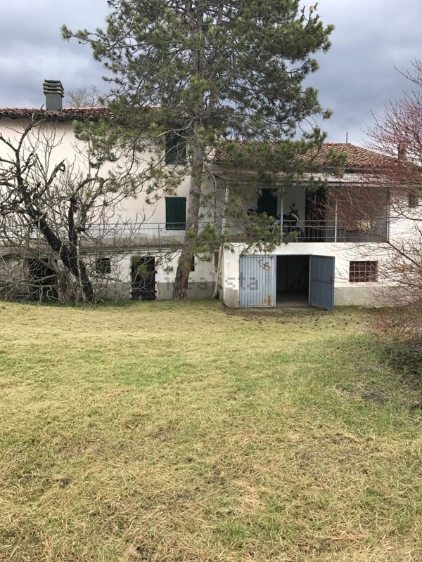 appartamento in vendita a Gaggio Montano in zona Marano