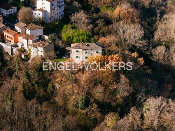 casa indipendente in vendita a Gaggio Montano