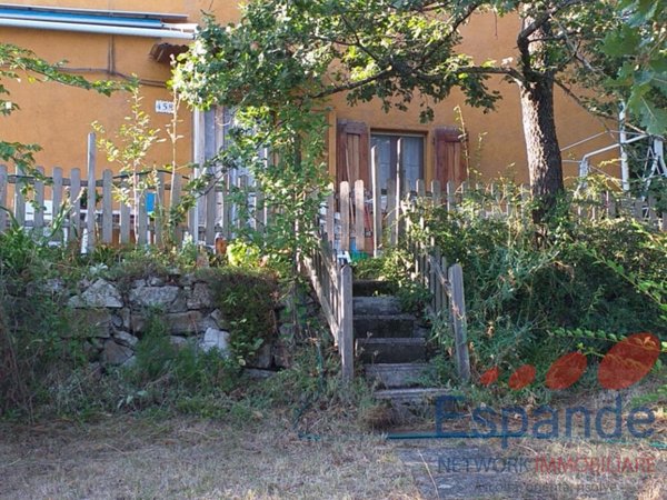 casa indipendente in vendita a Gaggio Montano