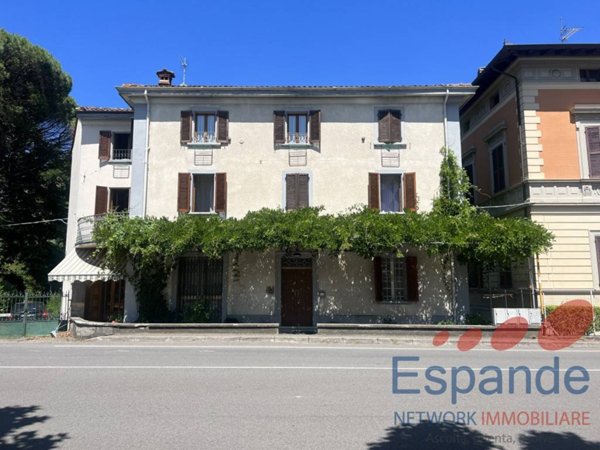 casa indipendente in vendita a Gaggio Montano in zona Silla