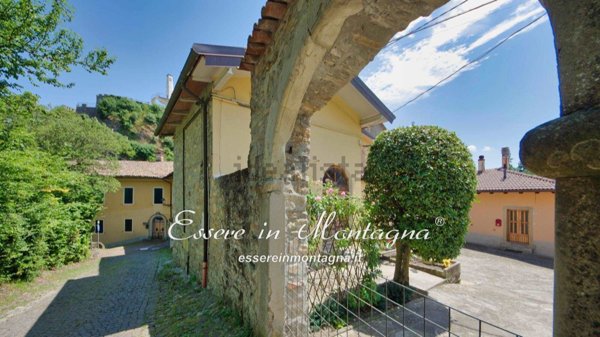 casa indipendente in vendita a Gaggio Montano