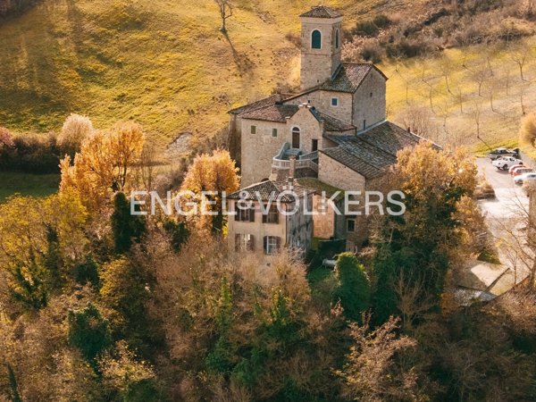 casa indipendente in vendita a Gaggio Montano