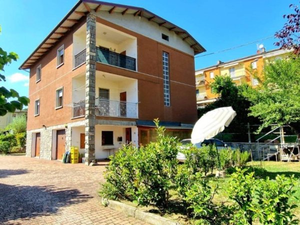 casa indipendente in vendita a Gaggio Montano in zona Silla